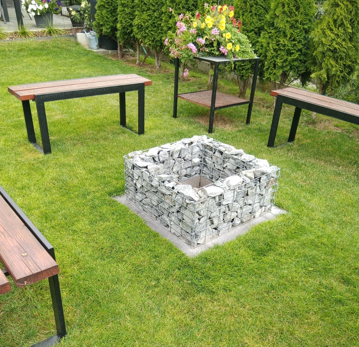gabionove ohniste zahrada